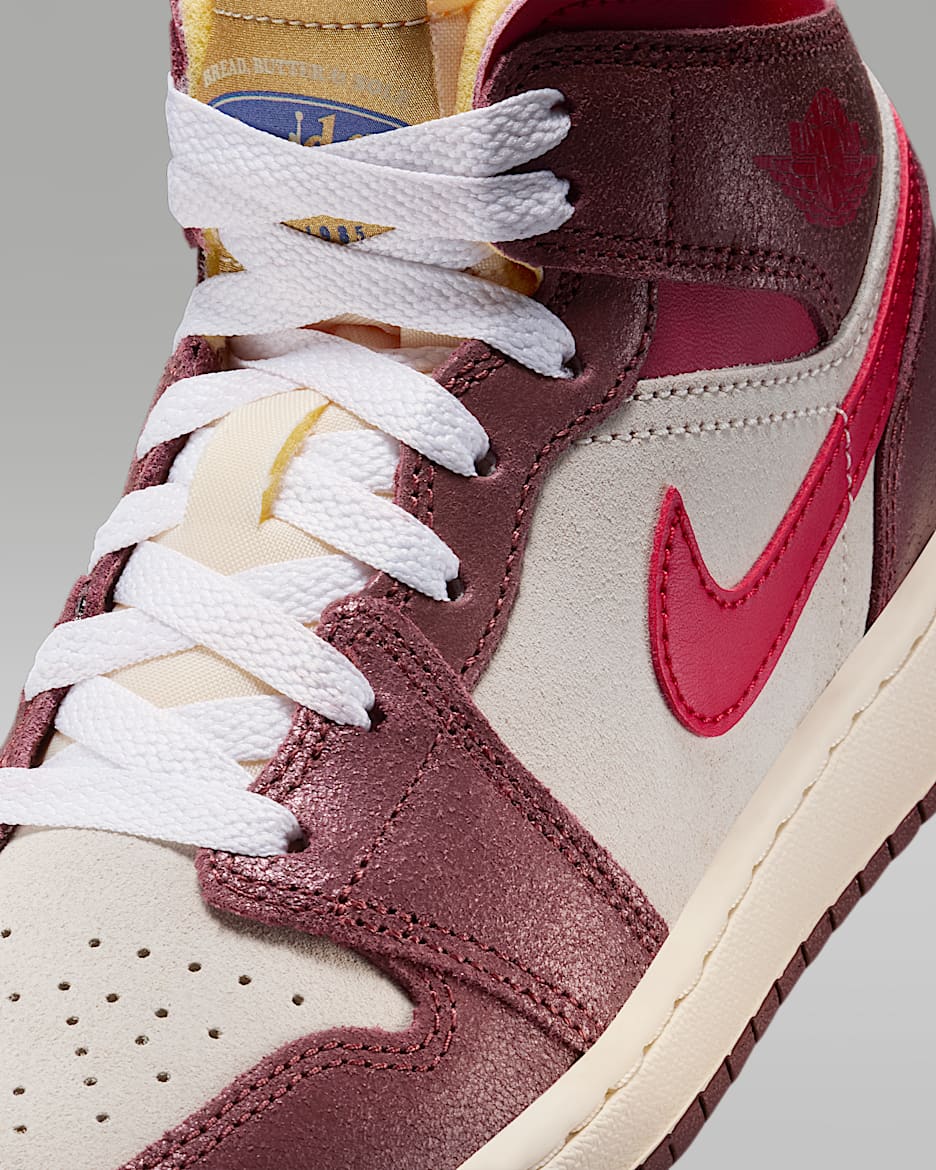 NIKE公式】エア ジョーダン 1 MID SE ジュニアシューズ.オンラインストア (通販サイト)